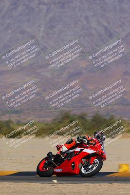 media/Dec-15-2023-Apex Assassins (Fri) [[91f19fb1c7]]/Trackday 1/Session 2 (Turn 4 Entry)/